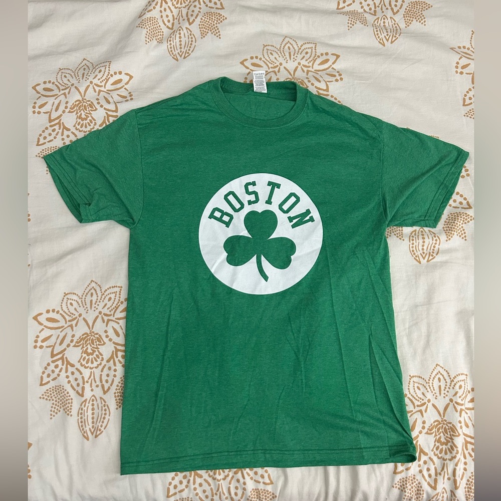 Green Celtics Medium Shirt